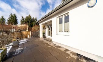 Refurbished Holiday Home in Suhl with Spacious Terrace