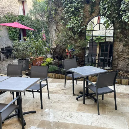 Le Clos d'Orange, Hotel & Ville de Provence