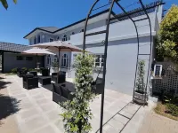 Villa Venusta Luxury Guesthouse - Solar Power - ที่มีบาร์