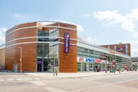 Premier Inn London Wandsworth Hotels near Penguin Bay