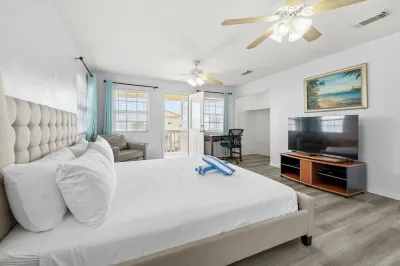 Seascape Oasis-Beach View-King Bed-Dogs Allowed-Sleeps12 Hotel in zona Galveston Island
