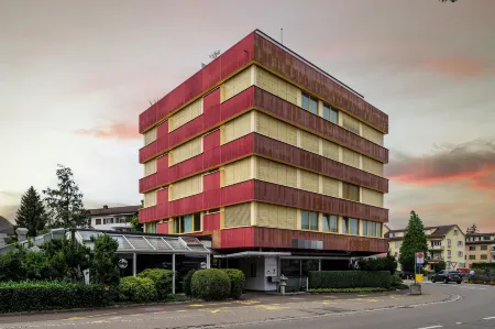 Amanthos Living Zürich Airport