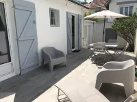 Charming family house near the beach