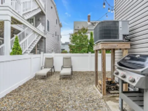 Seaside 2BR & 1.5BA, Walk to Beach & Badges Hotels in Seaside Park