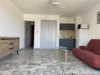 Studio Situé sur la Plage Avec une Très Belle vue mer