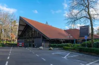 Spacious luxury 4 person Chalet in the middle of the Veluwe