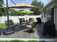 4 Short Blocks to the Beach! Beautiful Sunny Home - Deck & Covered Patio