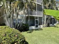 7Mile Pool/Seaside Bliss - 2bed 2bath Ground Suite