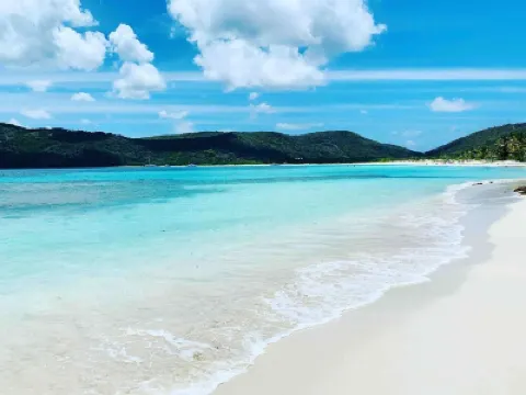Coqui Beach Home, Beach View CULEBRA Hotels near Flamenco Beach