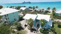 Bimini Nest Cozy Studio, Steps from the Beach