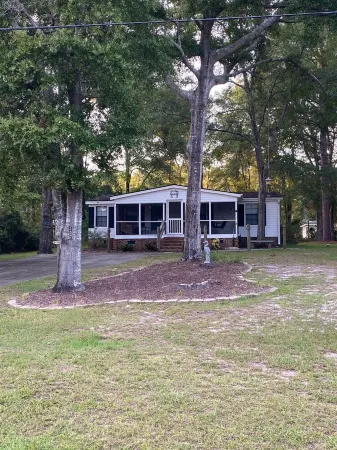 Sunset Beach, Golf & Fishing! 2 Minutes Away from Beach, Отели рядом с достопримечательностью «Парк Сансет Бич»