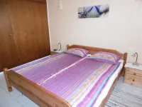 Apartment with pool in a quiet location and beautiful garden