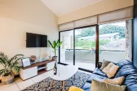 Modern penthouse, office, A/C, Pool, GYM