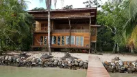 The Ultimate Beach House (Casa Sol Y La Luna)
