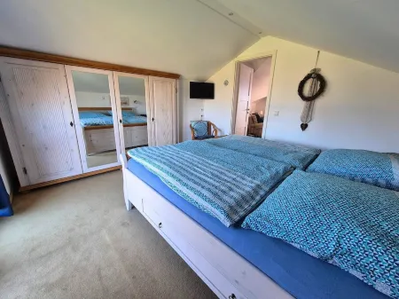 Holiday Home Dünenblick - North Holland on the Sandy Beach in Julianadorp Aan Zee Отели в г. Julianadorp