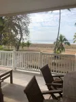 Beach Front Condo Sleeps 5 Excellent open All of March 2025!