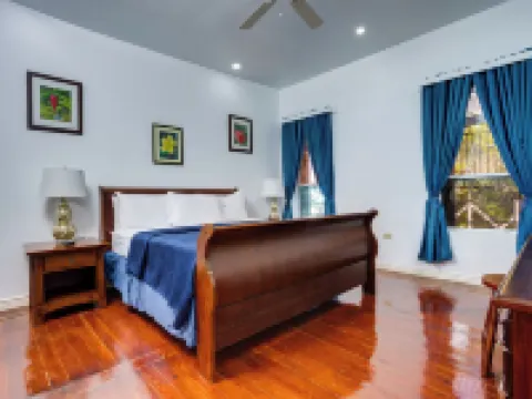Harbour View Boutique Hotel & Wellness Retreat Hotels in Belize City