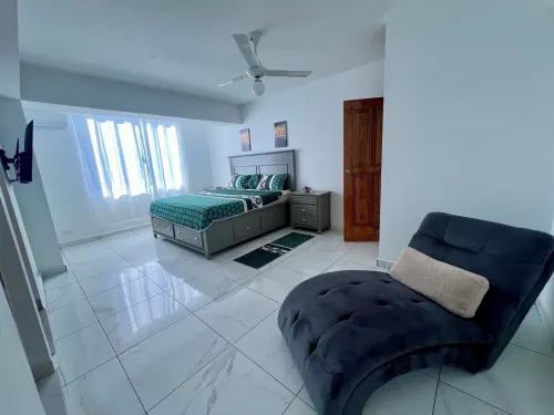 2-bedroom apartment in welcoming Sosúa with WiFi, AC