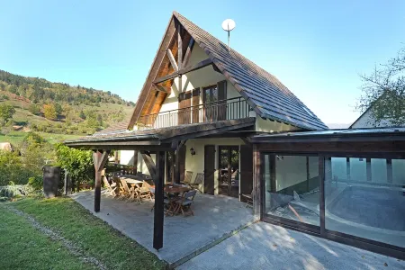 Gîte de Charme Piscine Couverte Idéal Grandes Familles Отели в г. Митзаш