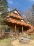 Cabin at Alpine Lake, near Deep Creek/WISP Resort