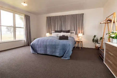 Fiordland Escape Отели в г. Манапори