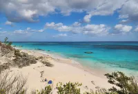 Sea Song 3 Bdrm Beachfront house on Marley Beach with great beach and sea views. Hotels in Warwick Parish