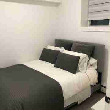 Amazing 1 Bedroom suite in Vancouver Rooms