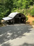 Secluded Cabin, Easy Access, Covered Parking, Small Creek, Whole-Home Backup PWR