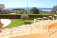 Fabulous Sea Views, Wi Fi, Walk to Restaurants and to Luz Blue Flag Beach