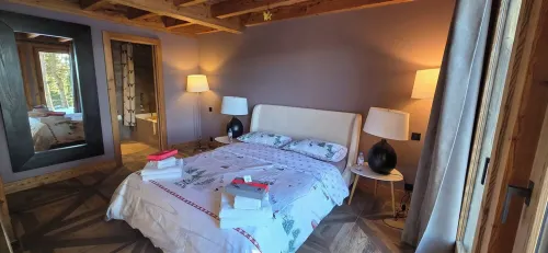 Chalet lovers in Switzerland