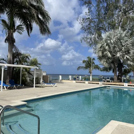 Beautiful 1 Bed Apartment on West Coast - Close to Beach