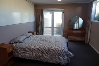 The Retreat Taupo, Free WiFi, Linen Supplied