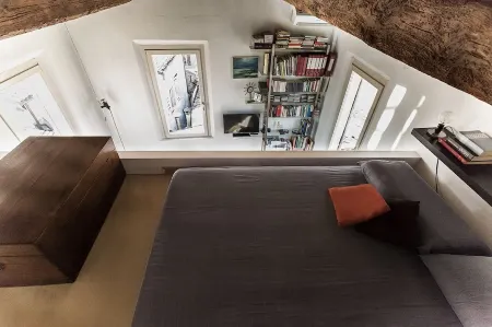 Little Tower Over The Roofs Отели рядом с достопримечательностью «Моденский кафедральный собор»