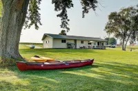 Take a Break at Lakeside Acres on Lake Sinissippi