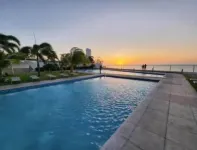 luxurious 2 bedroom beachfront apartment - Wifi