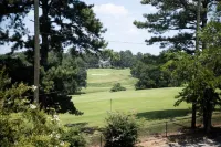 1st Floor Highlands Hideaway (Spectacular Views)