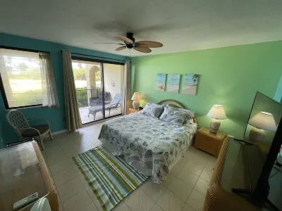 Gone Coastal @ Pelican Cove  호텔