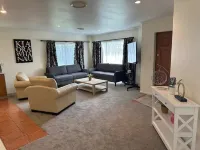 Luxury stay near Auckland Airport and City Centre Hotels in Clover Park