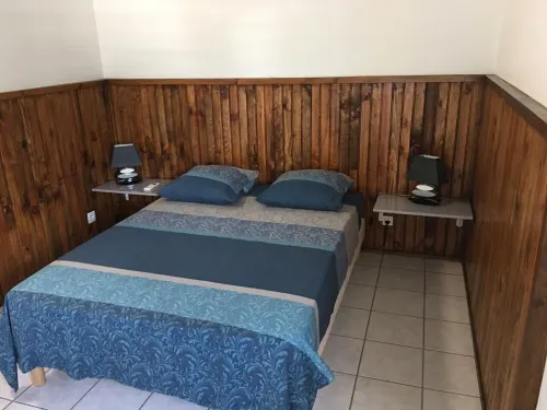 Escape and relaxation in the heart of the West Indies