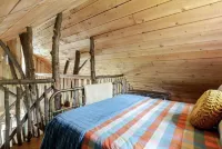 *New* Classic Cozy Catskill Mountain Cabin ~ Wood Stove+Soaking Tub Hotels in Delaware County