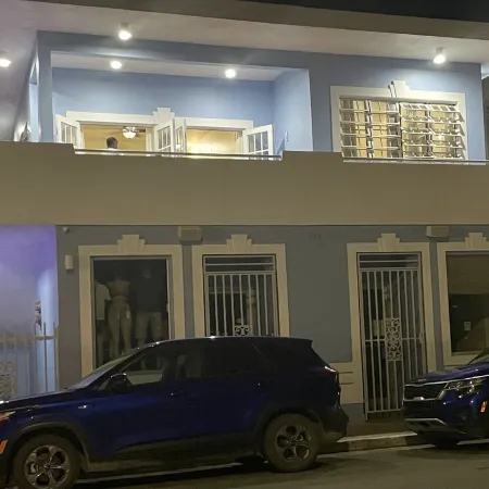 “Casa Isabel II” great location guesthouse