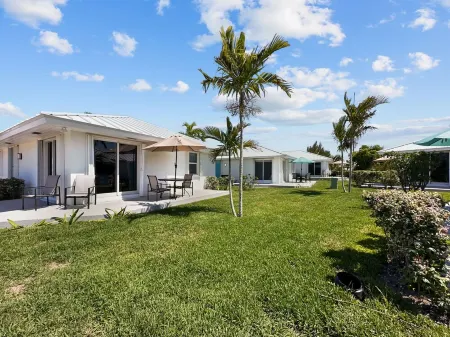 Golf Cart Included, Inagua Villa, Treasure Cay, Bahamas, 100 yards from beach