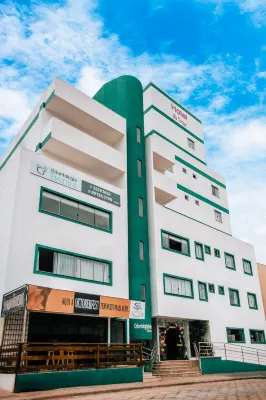 Blu Terrace Hotel Hoteles cerca de Oktoberfest Blumenau