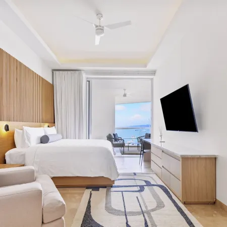 Live Aqua Private Residences la Paz
