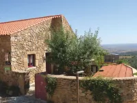 Casa da Amendoeira Hotels in Almeida