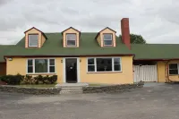 Driftwood Inn Hotels near Create