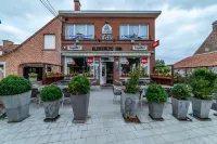 Elckerlyck Inn Hotel Hotels near Lucaty