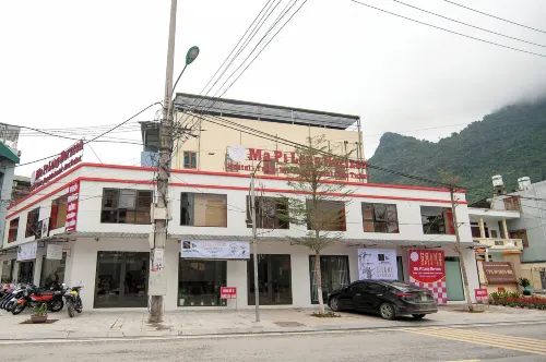 Ma Pi Leng Horizon Hostel - Tour & Motobike Rental