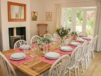 The Big Dingle Hotel a Church Stretton