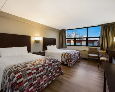 Gateway Inn Hotels in Merrick